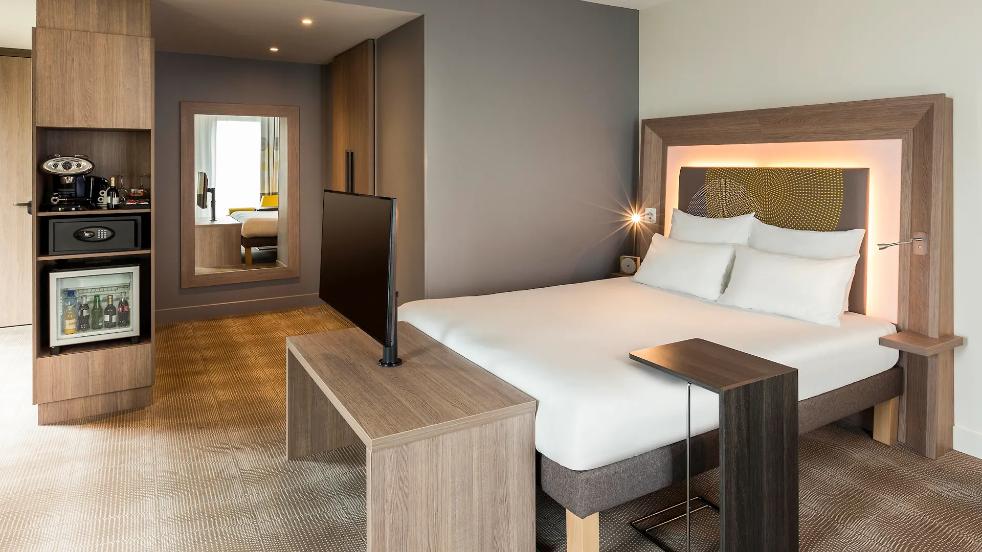Novotel Amsterdam Schiphol Airport Хоофддорп Отель
